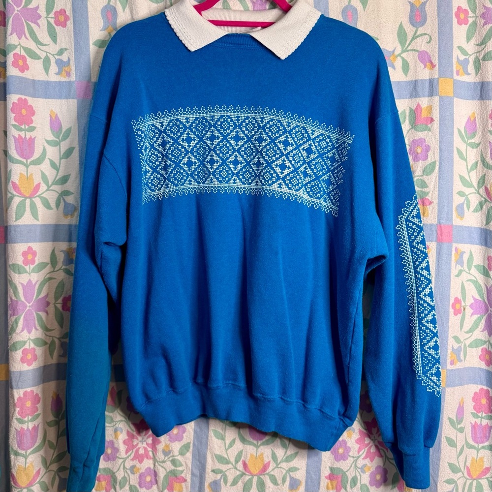 Women’s Vintage 90s Hanes Sky Blue Patterned Collared Grandma Sweatshirt